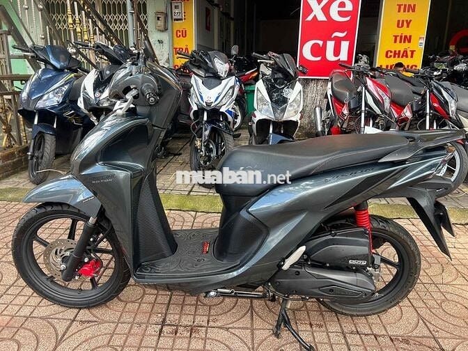 Viíion 2022  bản The thao xe phố