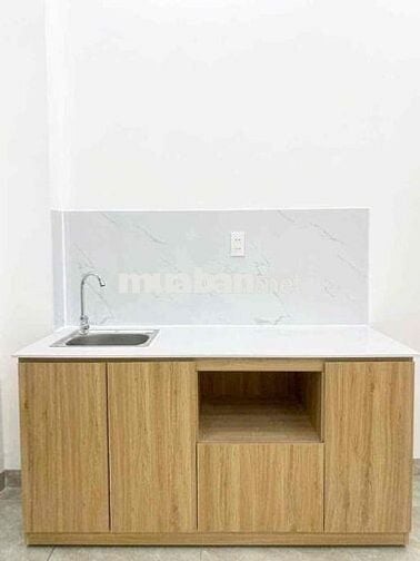 STUDIO CỬA SỔ - BAN CÔNG - NGAY NGUYỄN SƠN - FULL NỘI THẤT