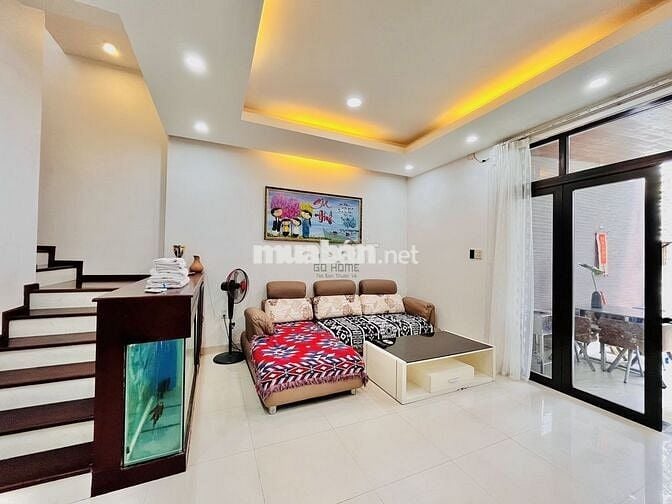 CHO THUÊ BIỆT THỰ SÂN VƯỜN KHU BÀN CỜ TTTP GIÁ 32 TRIỆU
