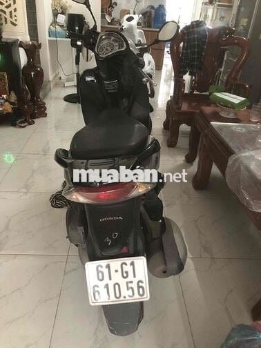 Nhà dư xe cần bán