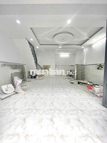 Nhà Mới Đẹp 5,5 x 8,5m 1Lầu Đúc (2PN 2WC) Hẻm 4m Thông. Lê Văn Quới