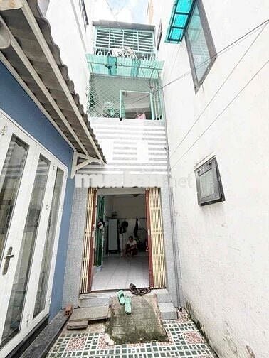 Bán Nhà Trần Quang Khải - 3 Lầu cách hxd 50m