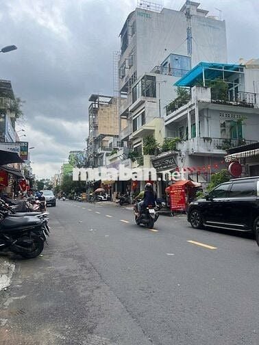 Cần bán nhà Mặt tiền trung tâm Quận 10, gần ngã 6 Lý Thái Tổ, 4.1x20m