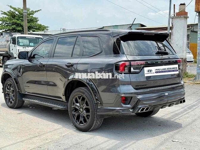 Ford Everest 2023 Sport 2.0L 4x2 AT - 26000 km
