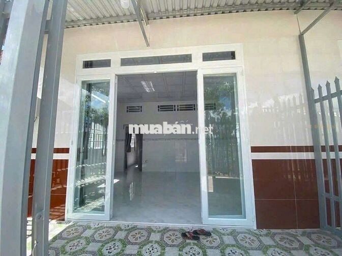 Nhà mới 4,5x16 có máy lạnh Gần Đh Tây Đô