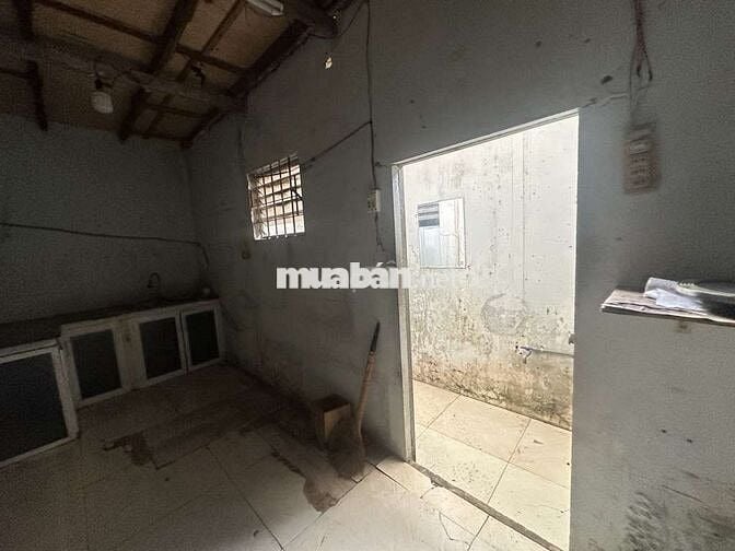 BÁN NHÀ DƯƠNG THỊ MƯỜI QUẬN 12, HẺM XE HƠI, DT 55M²(5×11), GIÁ SIÊU RẺ