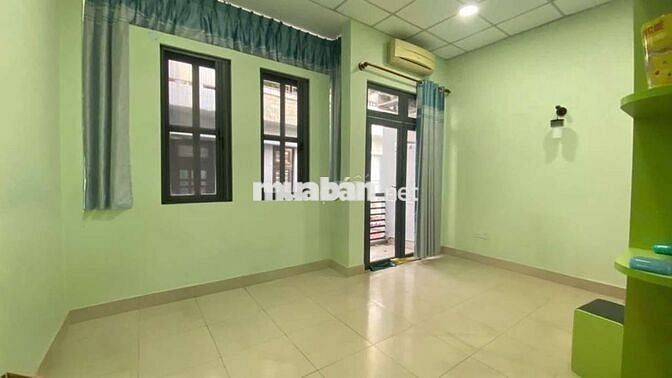 CHO THUÊ NHÀ 2 TẦNG 2PN ĐỐI DIỆN VẠN PHÚC – SẴN MÁY LẠNH , THỦ ĐỨC