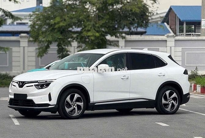 VinFast VF8 2022 Plus - 40000 km