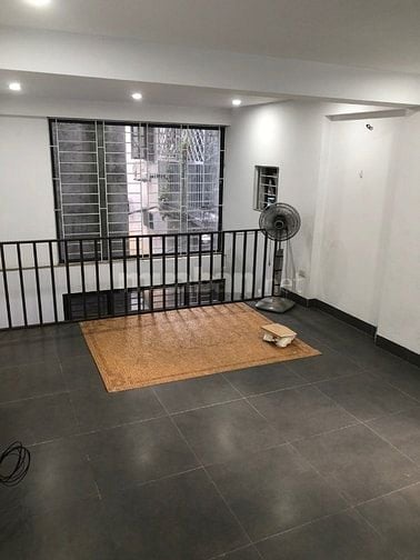 Chính chủ cho thuê nhà mặt đất