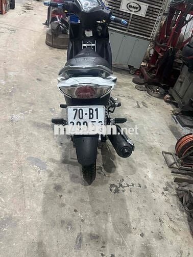 dư dùng chia lại chiếc axelo đẹp zin bs 70