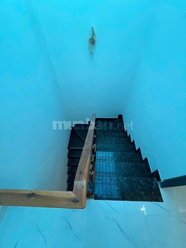 HH 2% GỬI AE MÔI GIỚI - CHÍNH CHỦ BÁN NHÀ MỚI XÂY 4 TẦNG LẦU – HXH Q.3