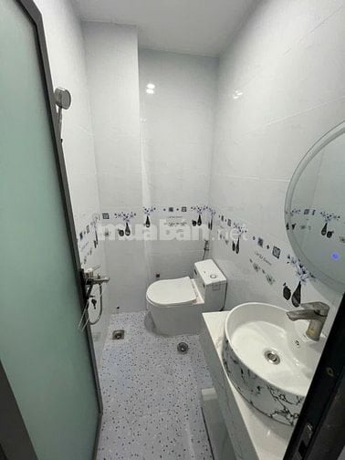HH 2% GỬI AE MÔI GIỚI - CHÍNH CHỦ BÁN NHÀ MỚI XÂY 4 TẦNG LẦU – HXH Q.3
