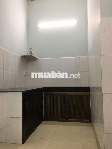 Chính chủ cho thuê nhà mới100%  DT:4,x15 giá 6tr/thg ,HBC,TĐ