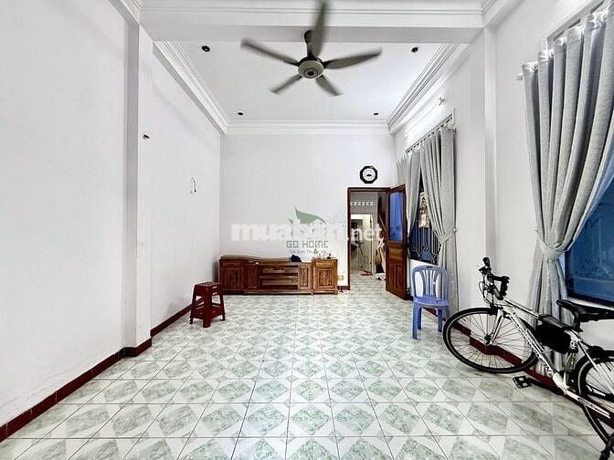 CHO THUÊ NHÀ 3 PHÒNG NGỦ GẦN BIỂN KHU VĨNH NGUYÊN