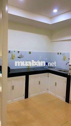 Bán nhà đường Nguyễn Lâm - 20m ra Vạn Kiếp