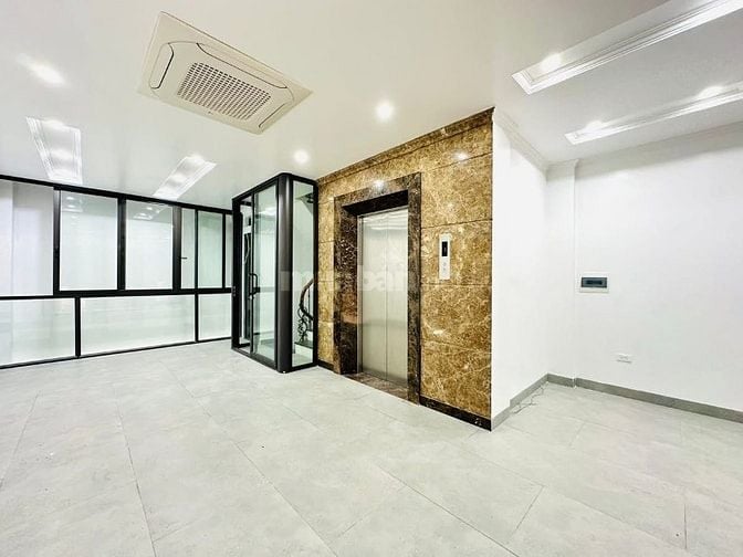 Quan Nhân, 60m2, 9T Thang máy, có hầm, phân lô, vỉa hè, ô tô tránh