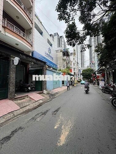 Nhà HXT Ngang 5,5m Đường 3/2, Quận 10 (3 lầu, 4PN 4WC)
