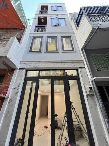 HH 2% GỬI AE MÔI GIỚI - CHÍNH CHỦ BÁN NHÀ MỚI XÂY 4 TẦNG LẦU – HXH Q.3