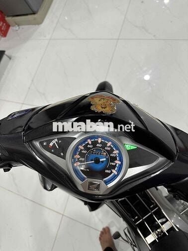 Dư cần bán con xe FUTURE 125 Fi
