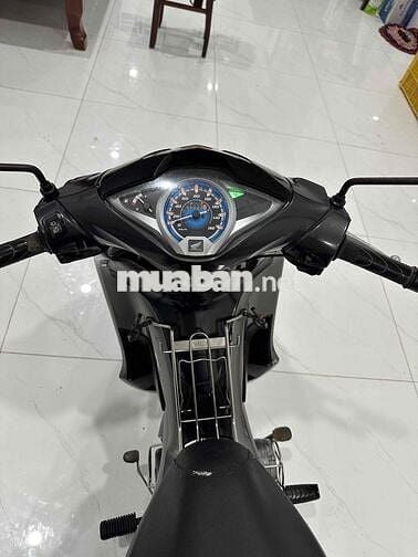 Dư cần bán con xe FUTURE 125 Fi