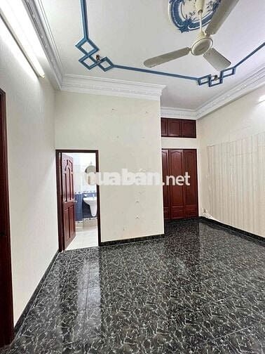 Nhà HXT Ngang 5,5m Đường 3/2, Quận 10 (3 lầu, 4PN 4WC)