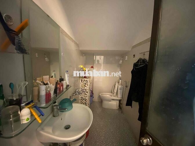 Cho thuê nhà 2 tầng diện tích 65m2 đường Lương Thế Vinh - Đà Nẵng