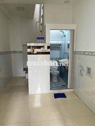 nhà khu vip P1 Q8 DT 2m5x5m5 .1 lầu .1 Phòng ngủ 2 tolet