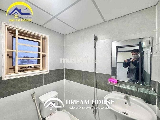 CHO THUÊ PHÒNG TRỌ GIÁ RẺ, SẴN MÁY LẠNH, THANG MÁY, GÁC RỘNG, Ở LIỀN