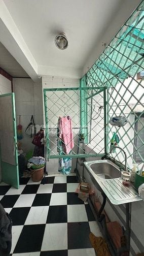 Bán nhà hẻm 68 Trần Quang Khải Q1, rất thuận tiện đi lại