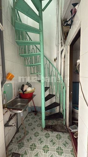 Bán nhà hẻm 68 Trần Quang Khải Q1, rất thuận tiện đi lại
