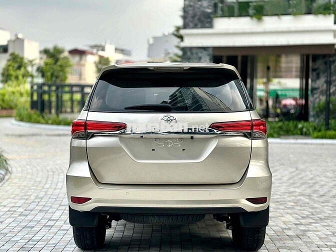 Toyota Fortuner 2021 2.4G 4x2 AT - 90000 km