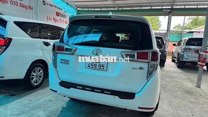 Toyota Innova 2016 2.0E