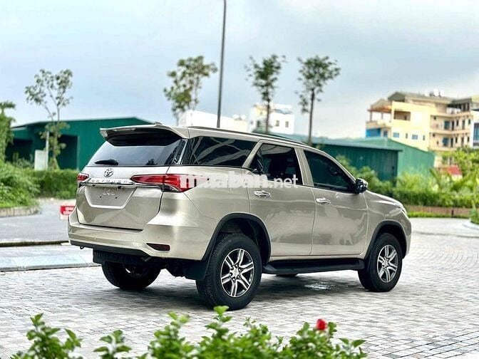 Toyota Fortuner 2021 2.4G 4x2 AT - 90000 km