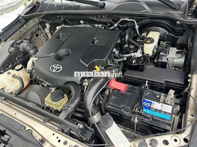 Toyota Fortuner 2021 2.4G 4x2 AT - 90000 km