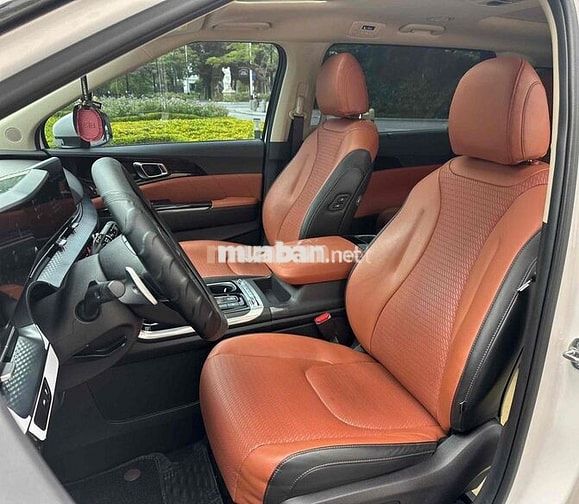 Kia Carnival 2022 2.2D Signature - 70.000km
