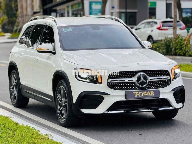 Mercedes Benz GLB200 AMG 2021