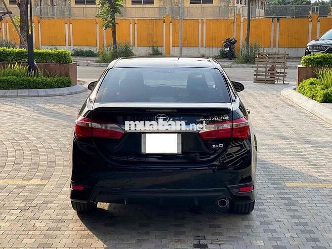 Toyota Altis 2.0 - 93.000km