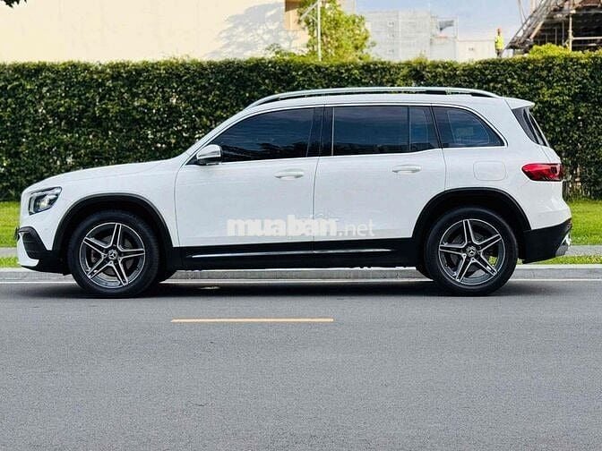 Mercedes Benz GLB200 AMG 2021