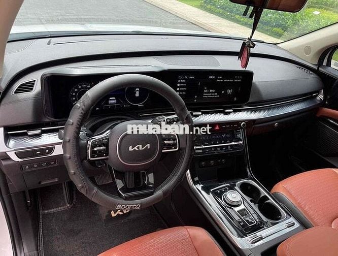 Kia Carnival 2022 2.2D Signature - 70.000km