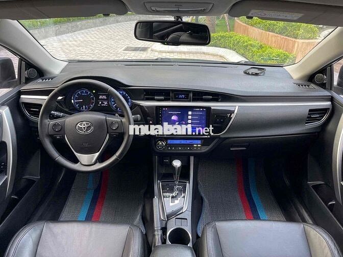 Toyota Altis 2.0 - 93.000km