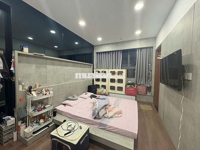 BÁN CĂN PEGASUITE1 - 2PN 2WC ( 68m2) -View hướng quận 1, bancol thoáng