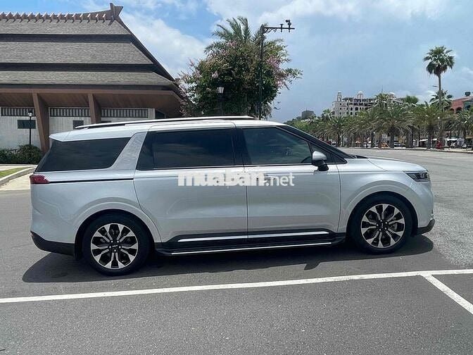 Kia Carnival 2022- 2.2D Signature đẹp như mới
