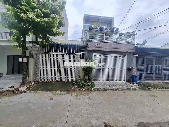 Đất 2 mặt tiền ngay BigC Go Đông Hoà ,TP Dĩ An