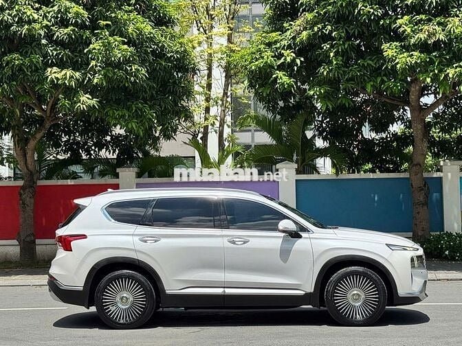 Hyundai Santa Fe 2021 bản Cao cấp, xe chất giá mềm