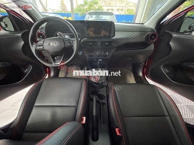 Hyundai i10 1.2 AT