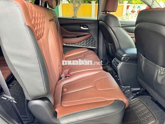 Hyundai Santa Fe 2021 bản Cao cấp, xe chất giá mềm