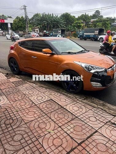 Hyundai Veloster 2011 1.6 GDI AT - 130000 km