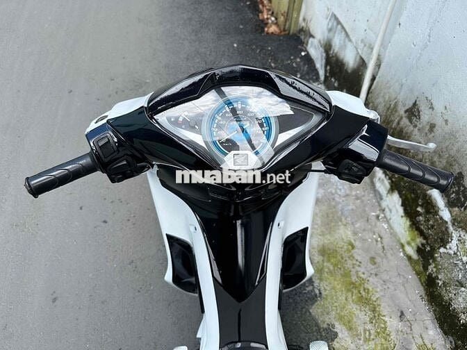 🛵🛵🛵 Honda Future 2015 Fi