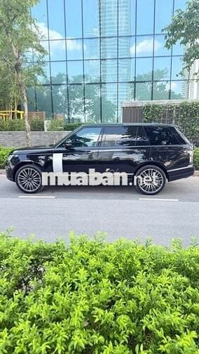 Range Rover Autobiography LWB 3.0, sản xuất 2020.