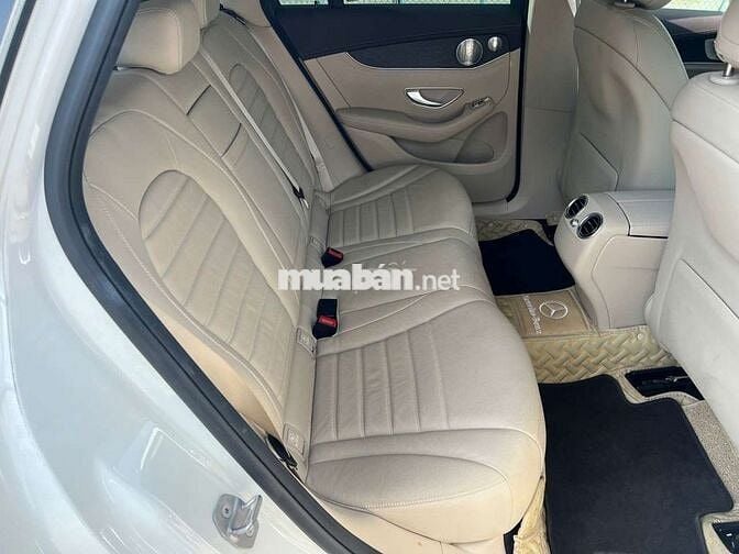 SIÊU LƯỚT Mercedes GLC 2020 300 4MATIC - 11000 km